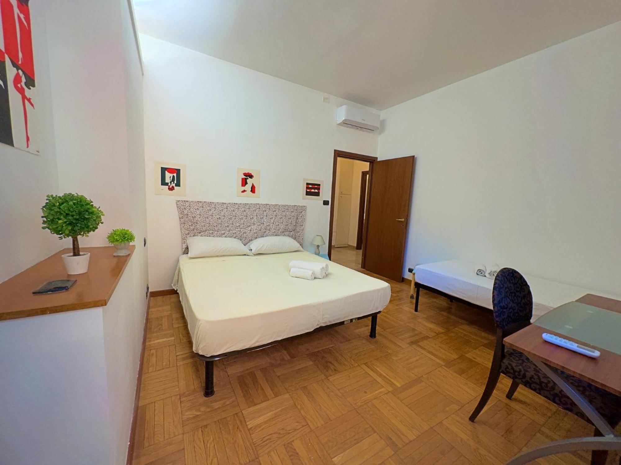 Appartme Guest House Doria 17 Мілан Екстер'єр фото